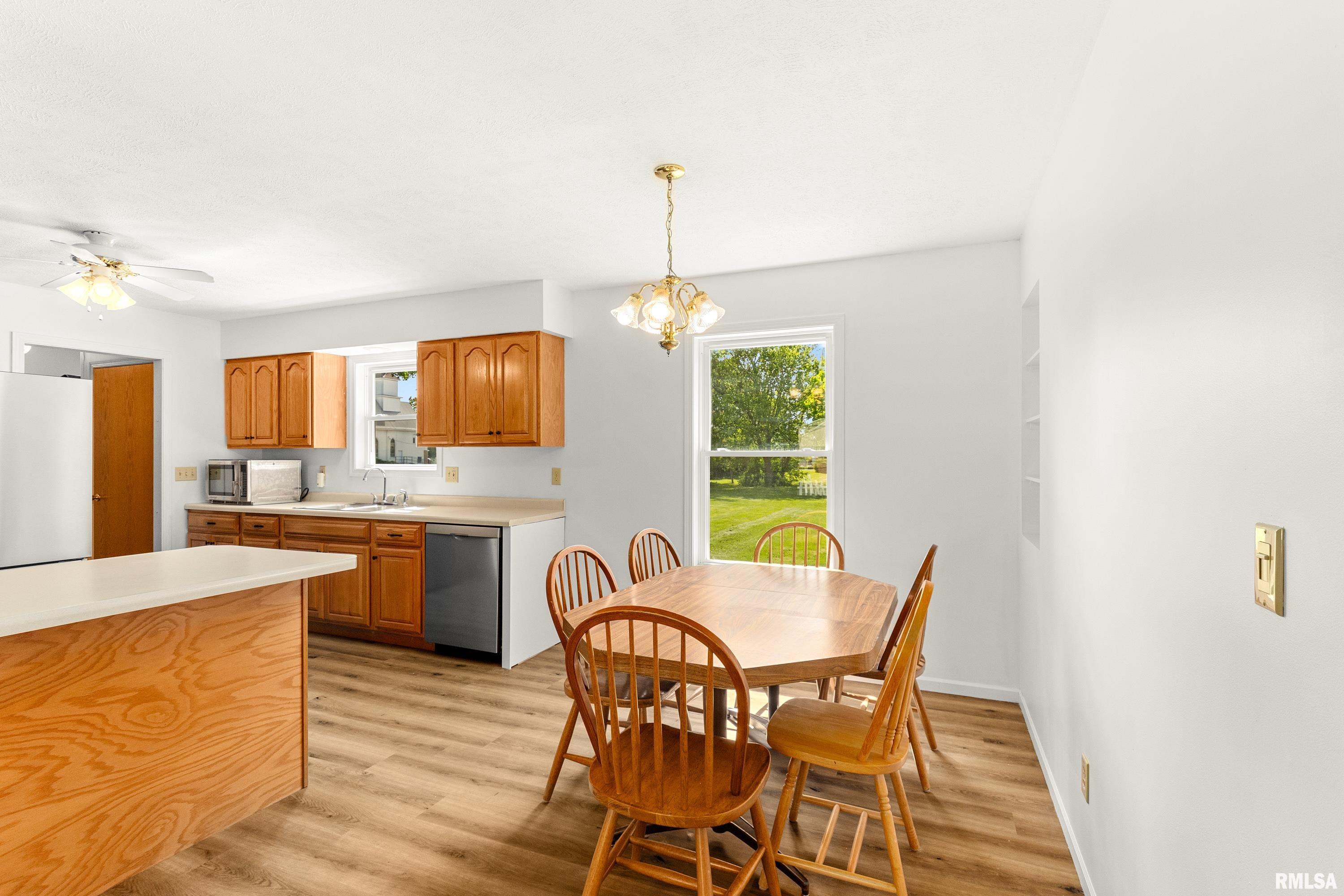 309 North 3rd Street Secor, IL 61771 - Photo 7 of 27