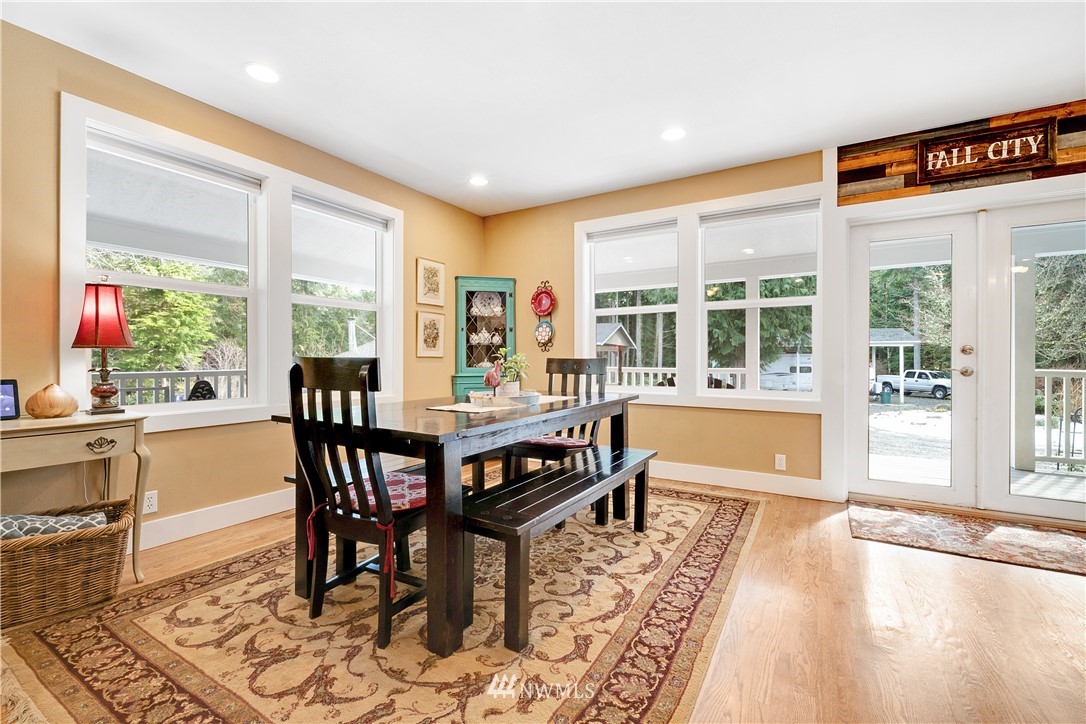 7430 Lake Alice Road Southeast Fall City, WA 98024 - Photo 13 of 35 Gallery Image 13