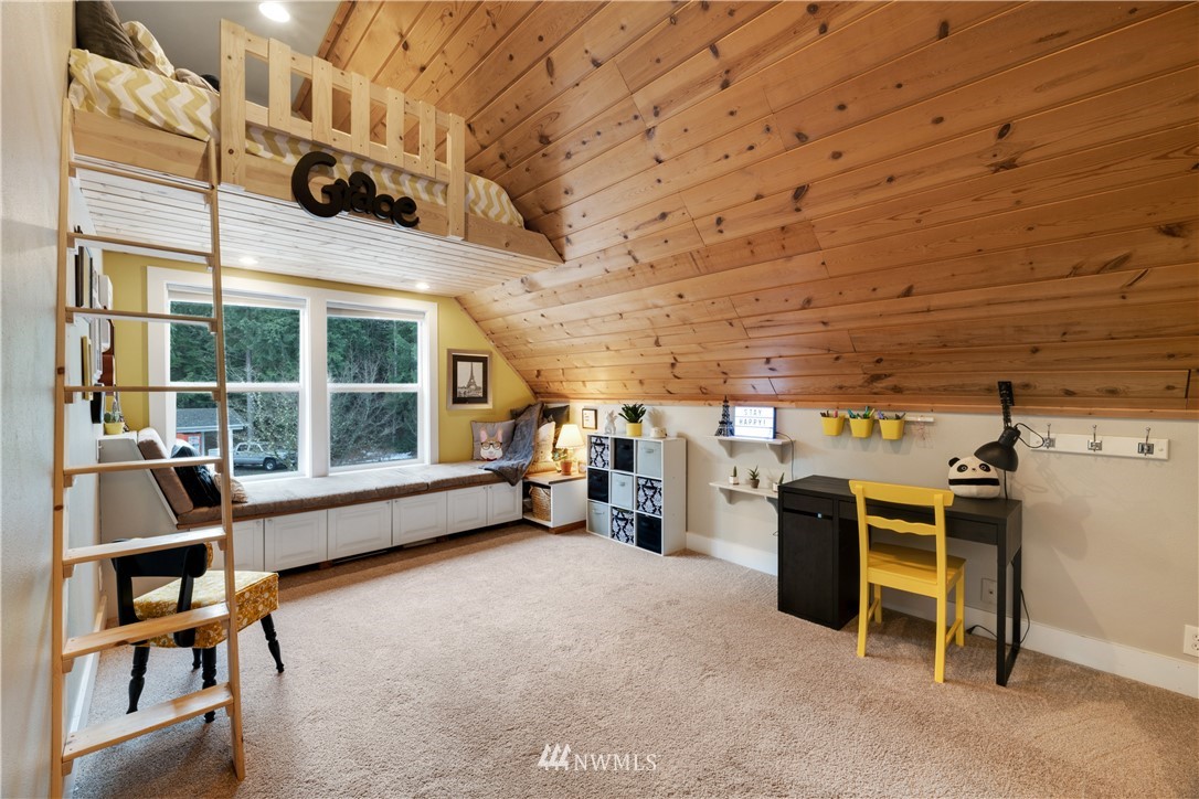 7430 Lake Alice Road Southeast Fall City, WA 98024 - Photo 28 of 35 Gallery Image 28