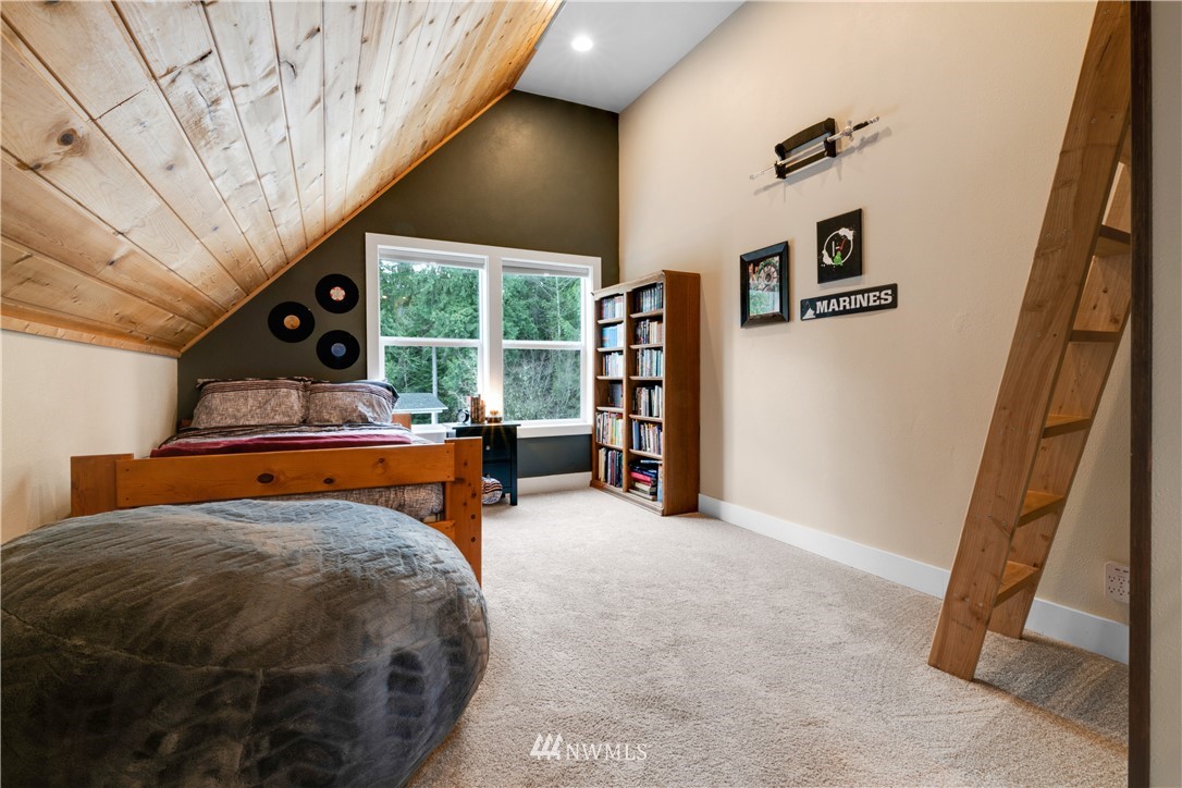 7430 Lake Alice Road Southeast Fall City, WA 98024 - Photo 29 of 35 Gallery Image 29