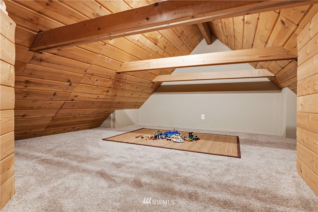 7430 Lake Alice Road Southeast Fall City, WA 98024 - Photo 31 of 35 Gallery Image 31
