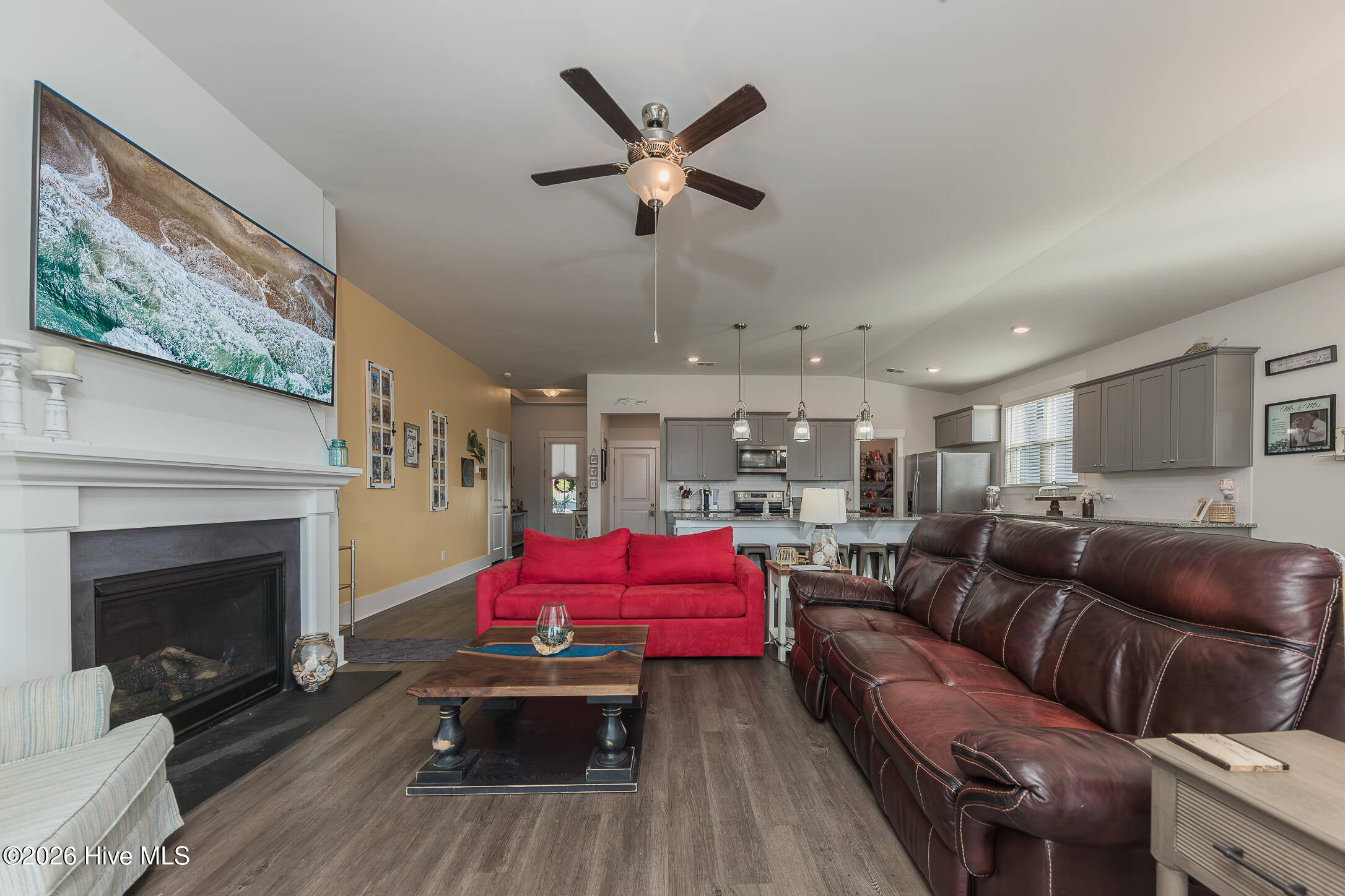 209 Edgewater Way Surf City, NC 28445 - Photo 11 of 60 21LIVING