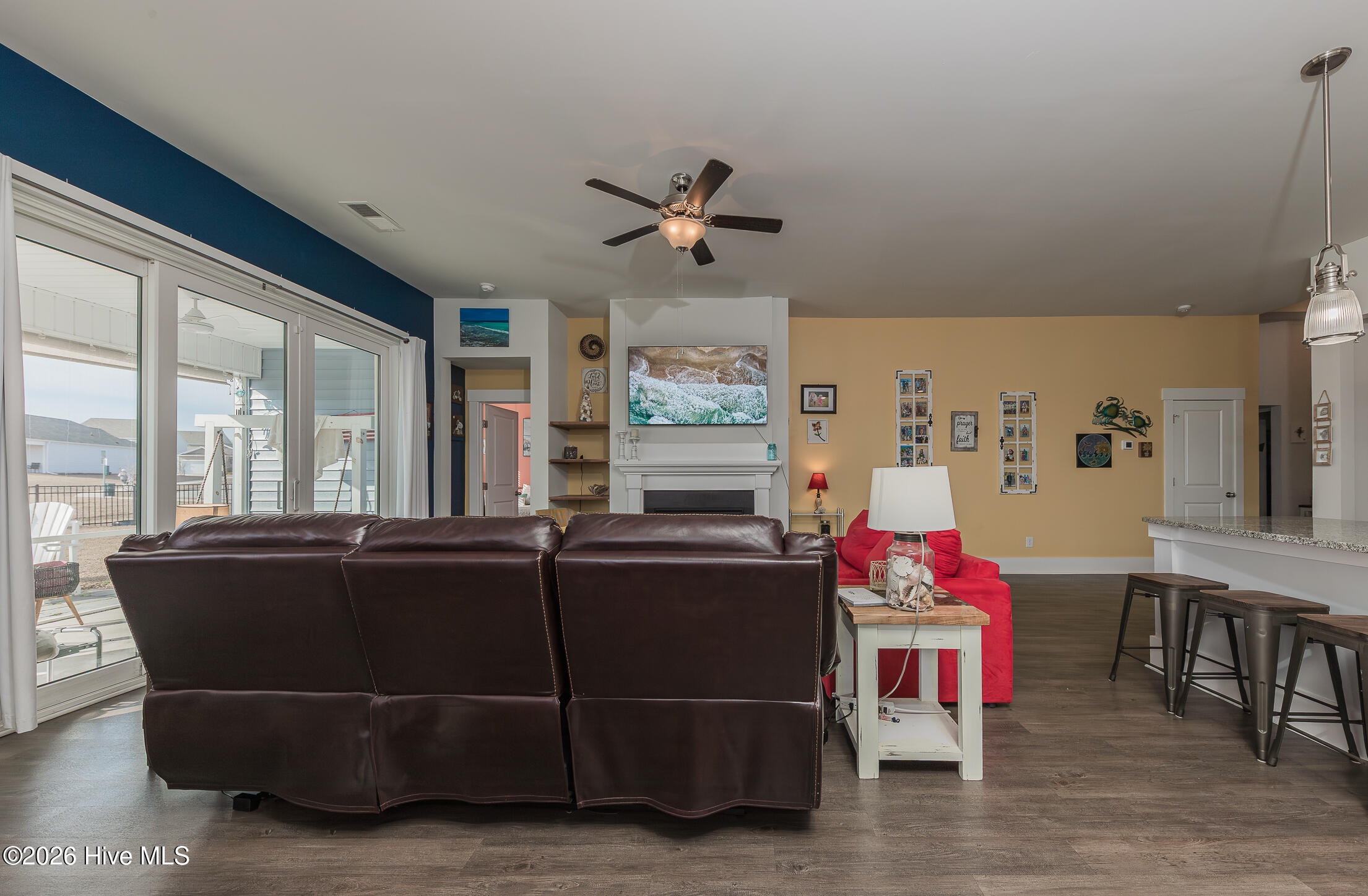 209 Edgewater Way Surf City, NC 28445 - Photo 14 of 60 24LIVING