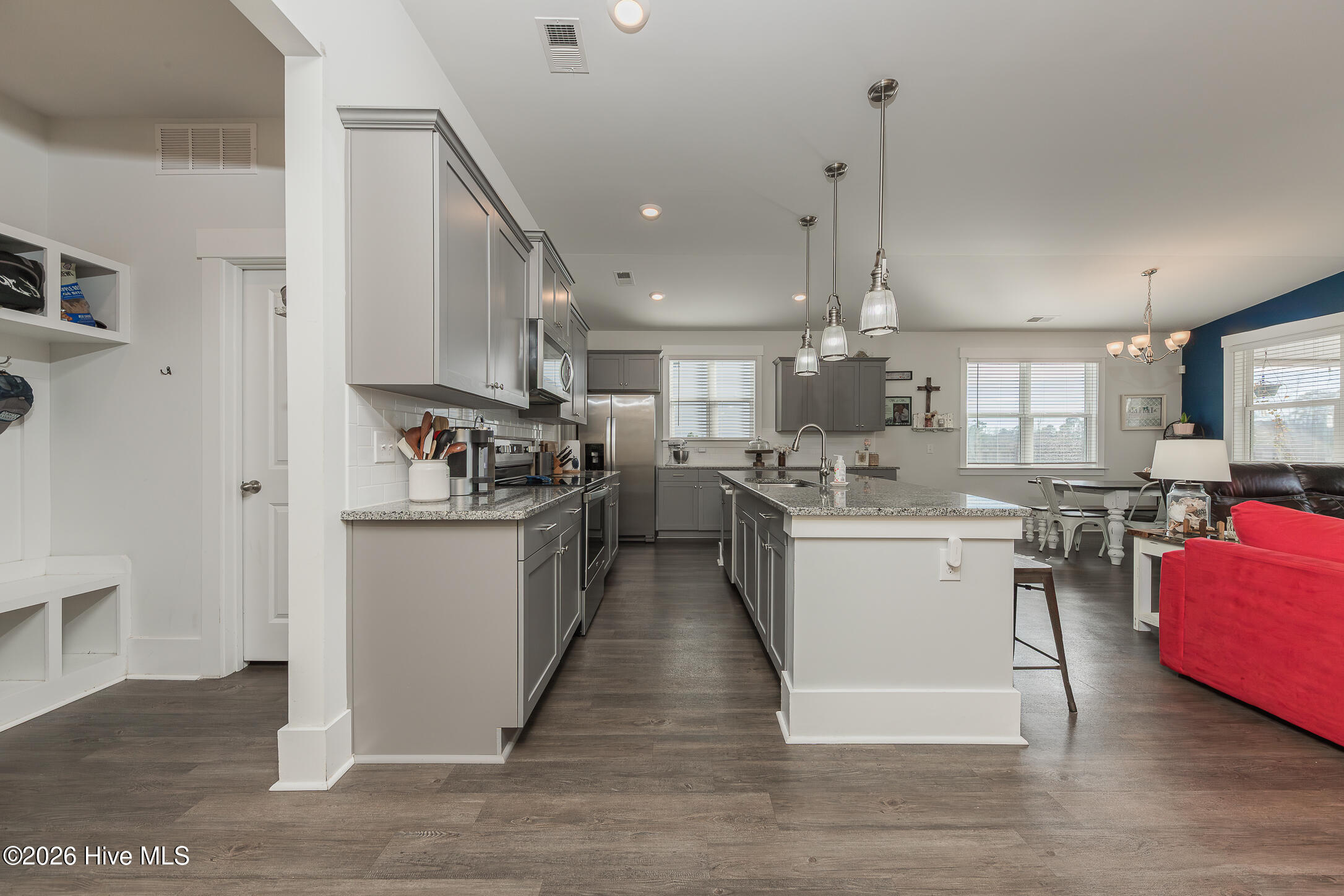 209 Edgewater Way Surf City, NC 28445 - Photo 16 of 60 10KITCHEN