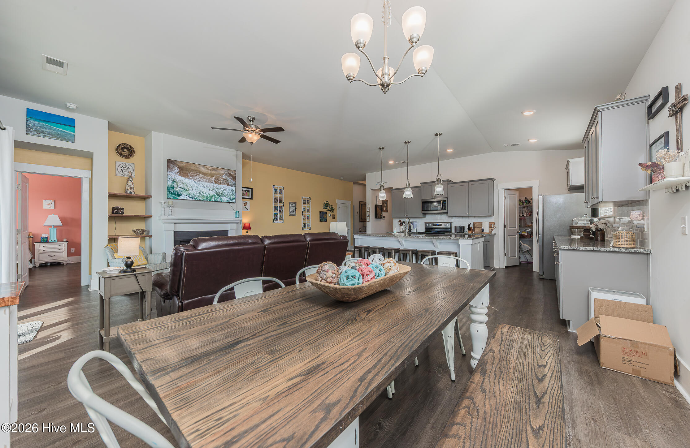 209 Edgewater Way Surf City, NC 28445 - Photo 10 of 60 20DINING