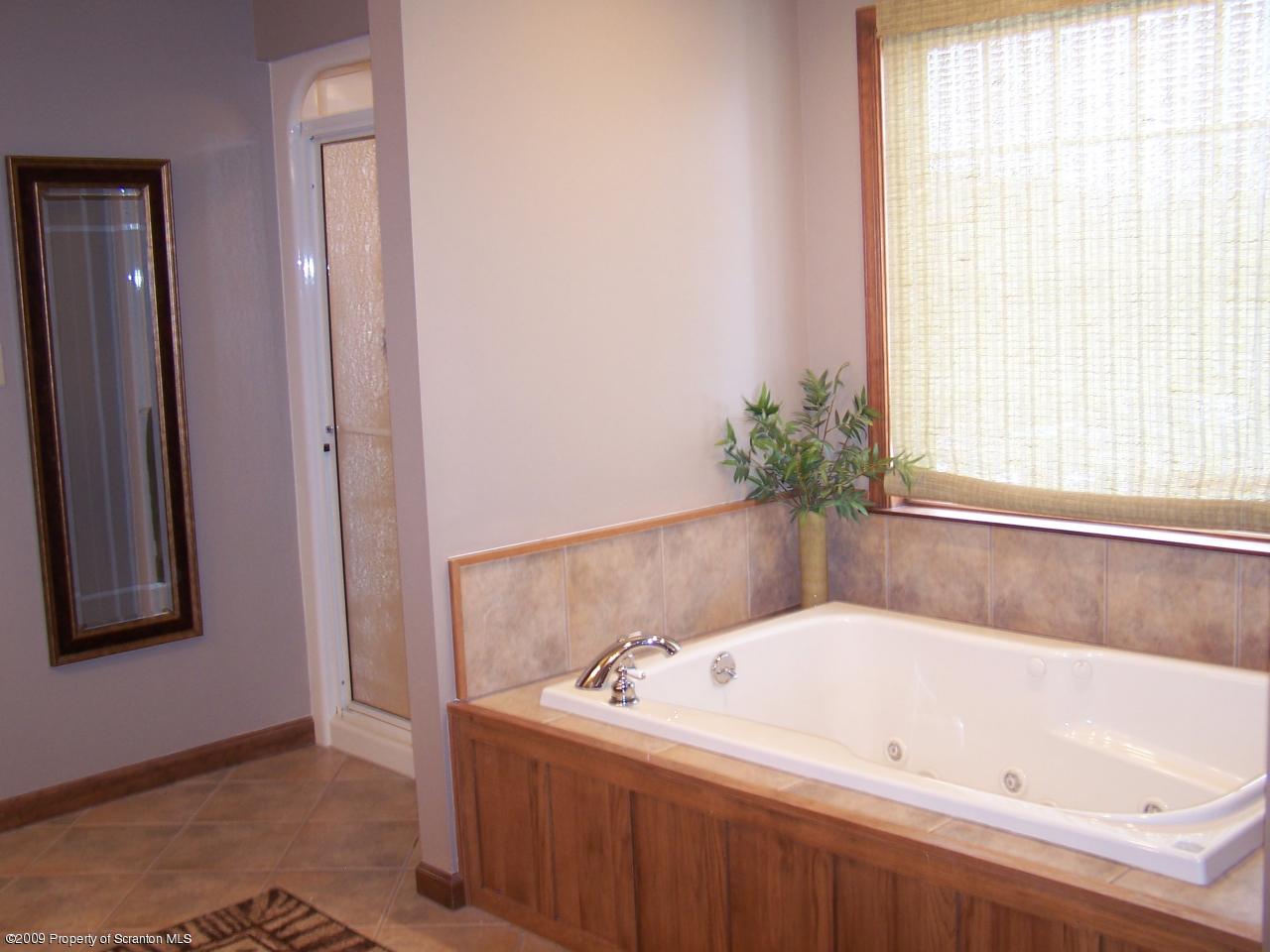 15 North North Legend Road Shavertown, PA 18708 - Photo 11 of 16 Gallery Image 11