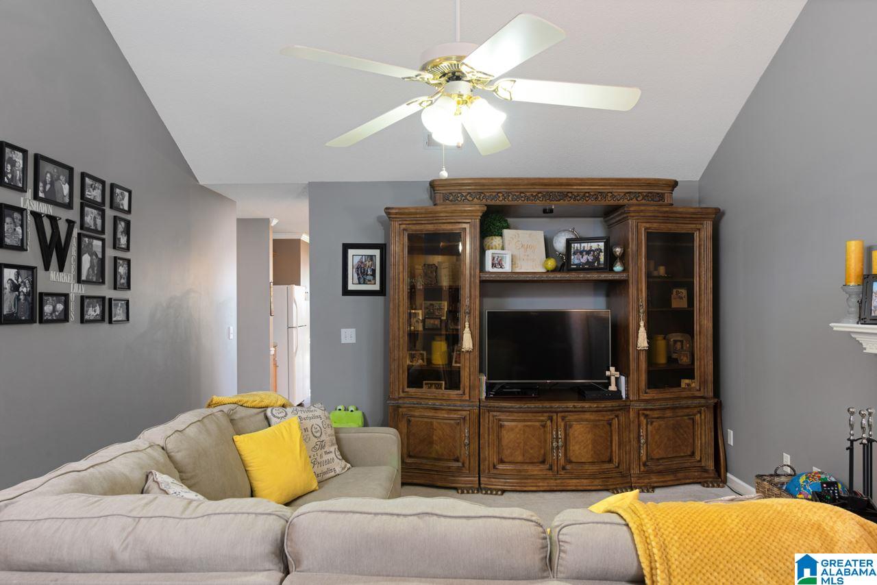167 Stonehaven Drive Pelham, AL 35124 - Photo 4 of 30