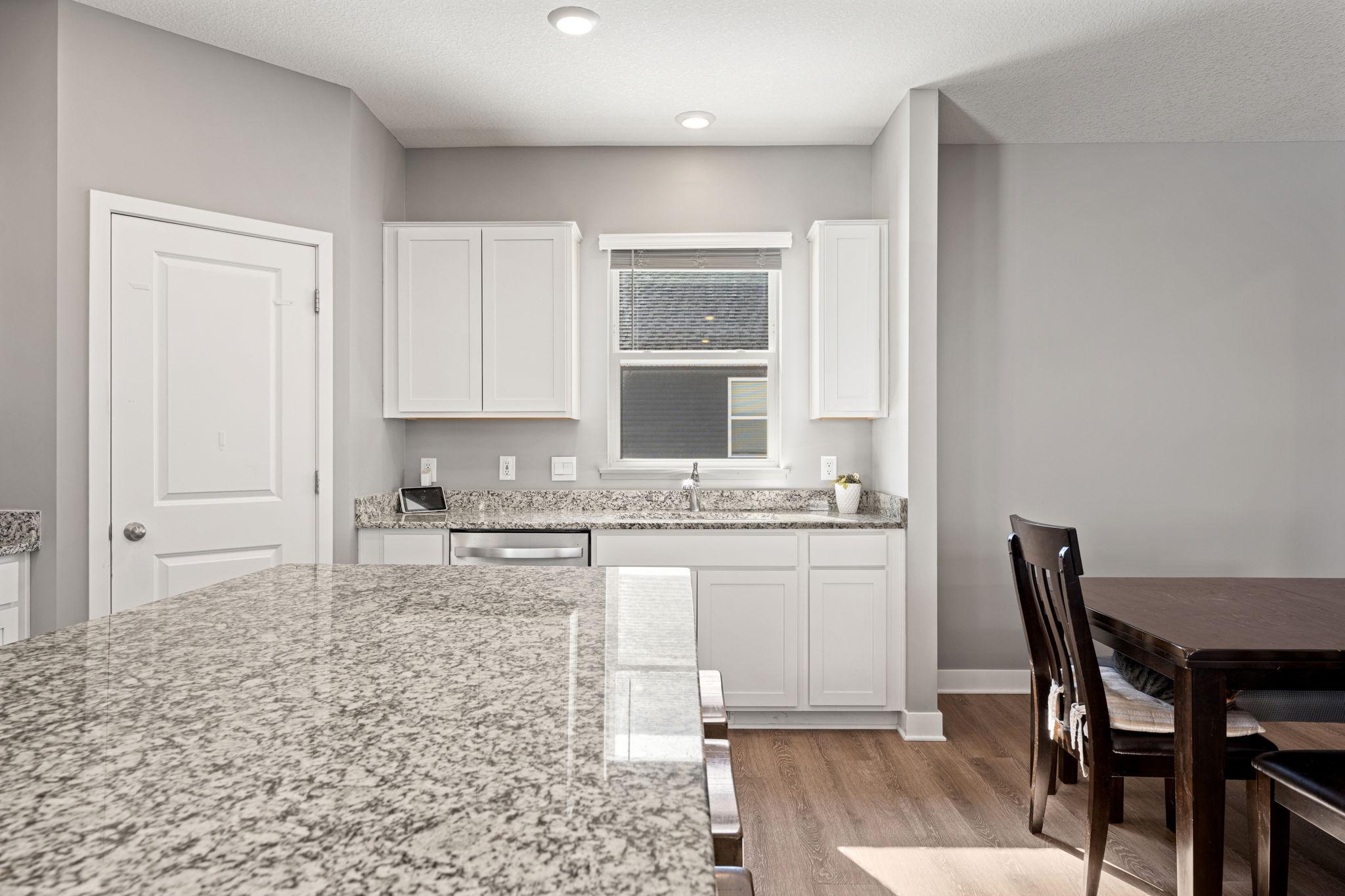 1031 Shoreview Drive Jordan, MN 55352 - Photo 10 of 38