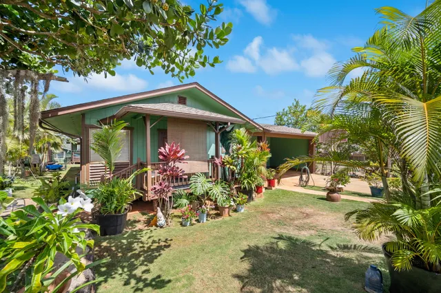 $900,000 | 4336 Hakuaina Road, Anahola, HI 96703