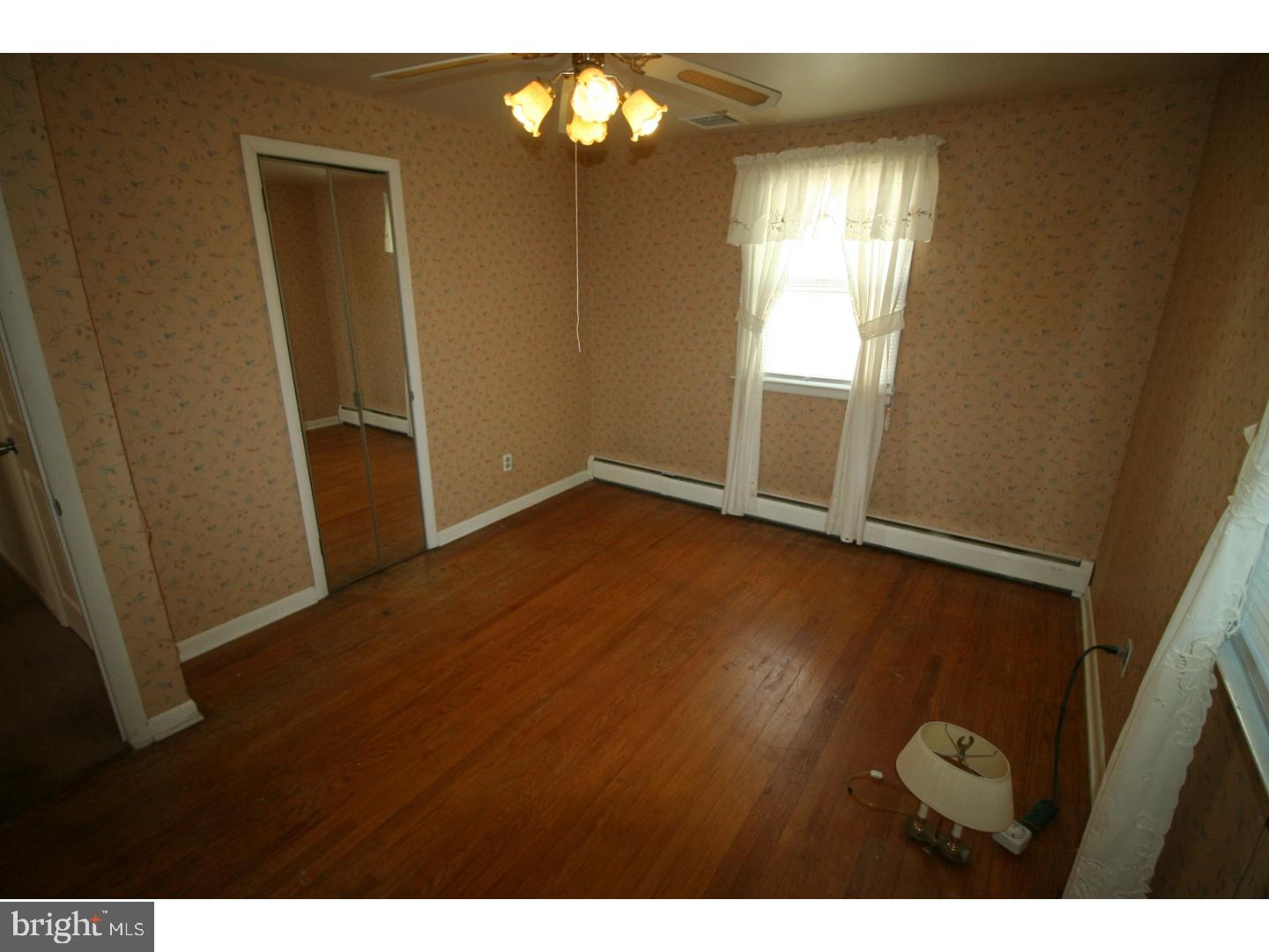 142 Gilmore Road Havertown, PA 19083 - Photo 14 of 18 Bedroom 2
