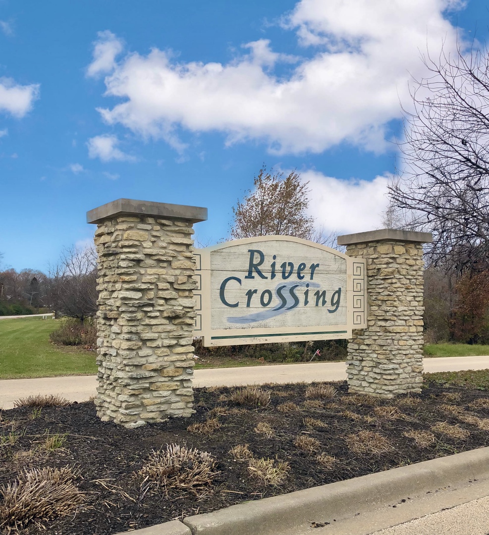 1268 Deer Path Kankakee, IL 60901 - Photo 4 of 4 a sign on the side of a building