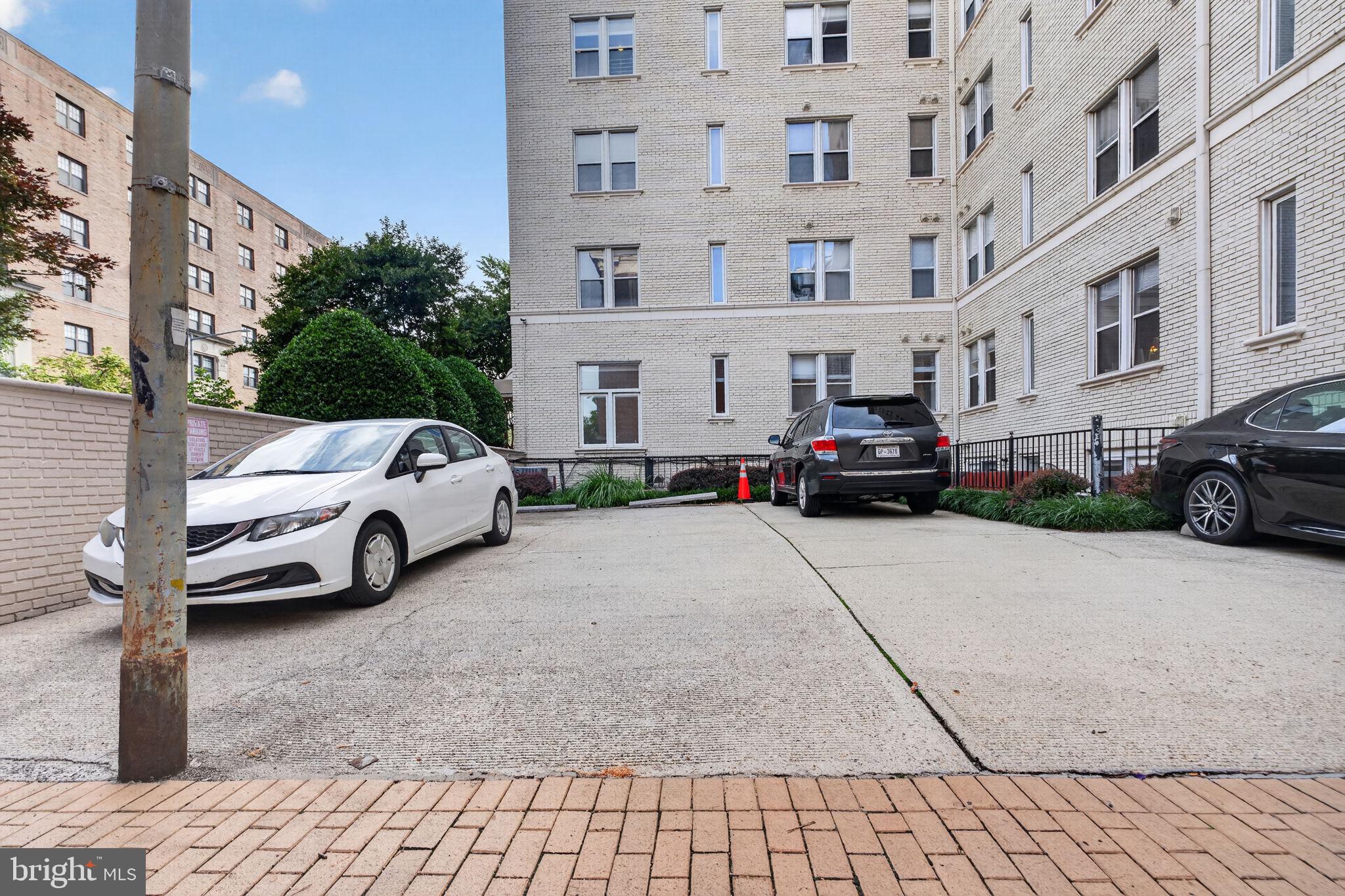 1619 R Street Northwest, Unit 101 Washington, DC 20009 - Photo 27 of 28