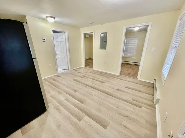 $1,100 | 92 West Main Street, Unit 2, Vernon, CT 06066