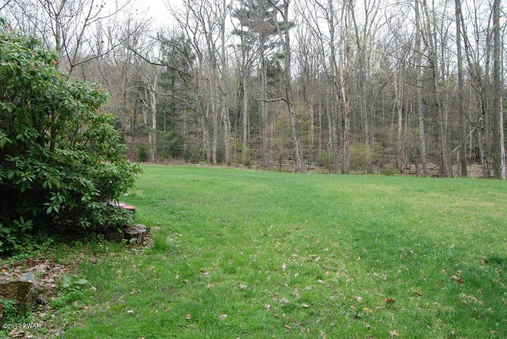 106 Roth Lane Canadensis, PA 18325 - Photo 11 of 16