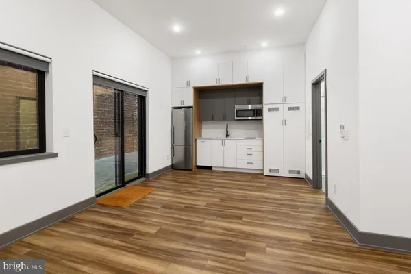 $1,100 | 1935 East Hazzard Street, Unit 102, Philadelphia, PA 19125