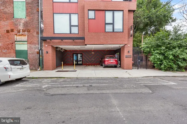 $1,100 | 1935 East Hazzard Street, Unit 102, Philadelphia, PA 19125