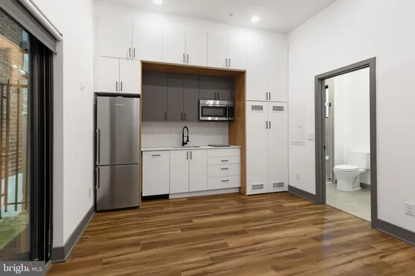 $1,100 | 1935 East Hazzard Street, Unit 102, Philadelphia, PA 19125