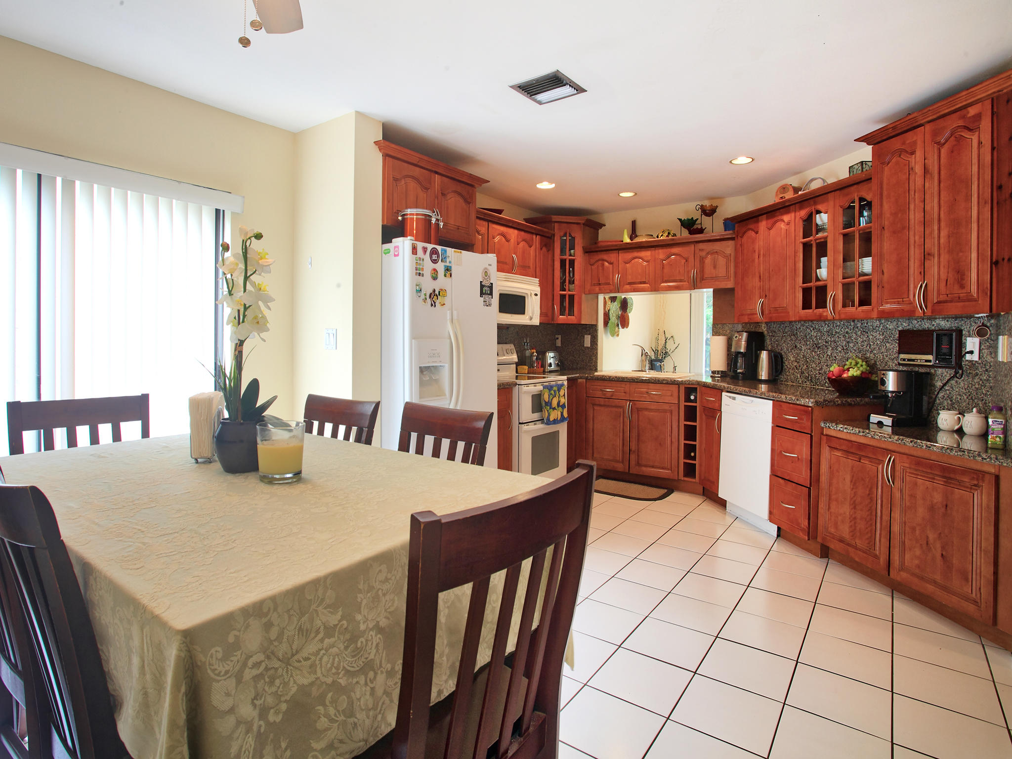 6604 Sweet Maple Lane Boca Raton, FL 33433 - Photo 23 of 42 24