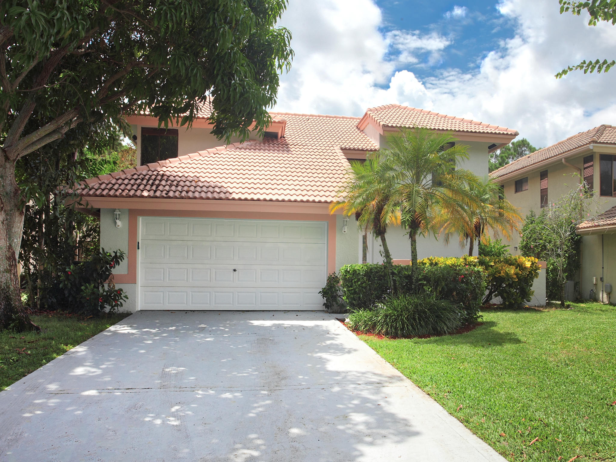 6604 Sweet Maple Lane Boca Raton, FL 33433 - Photo 3 of 42 4