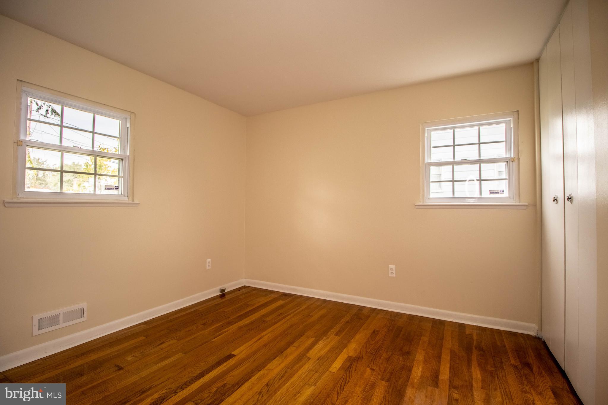1213 Canberwell Road Baltimore, MD 21228 - Photo 15 of 30 Bedroom