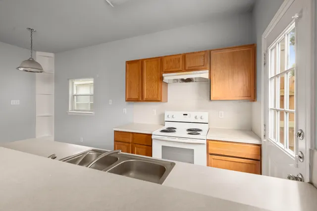 $1,450 | 11911 Chetman Drive, Unit B, Houston, TX 77065