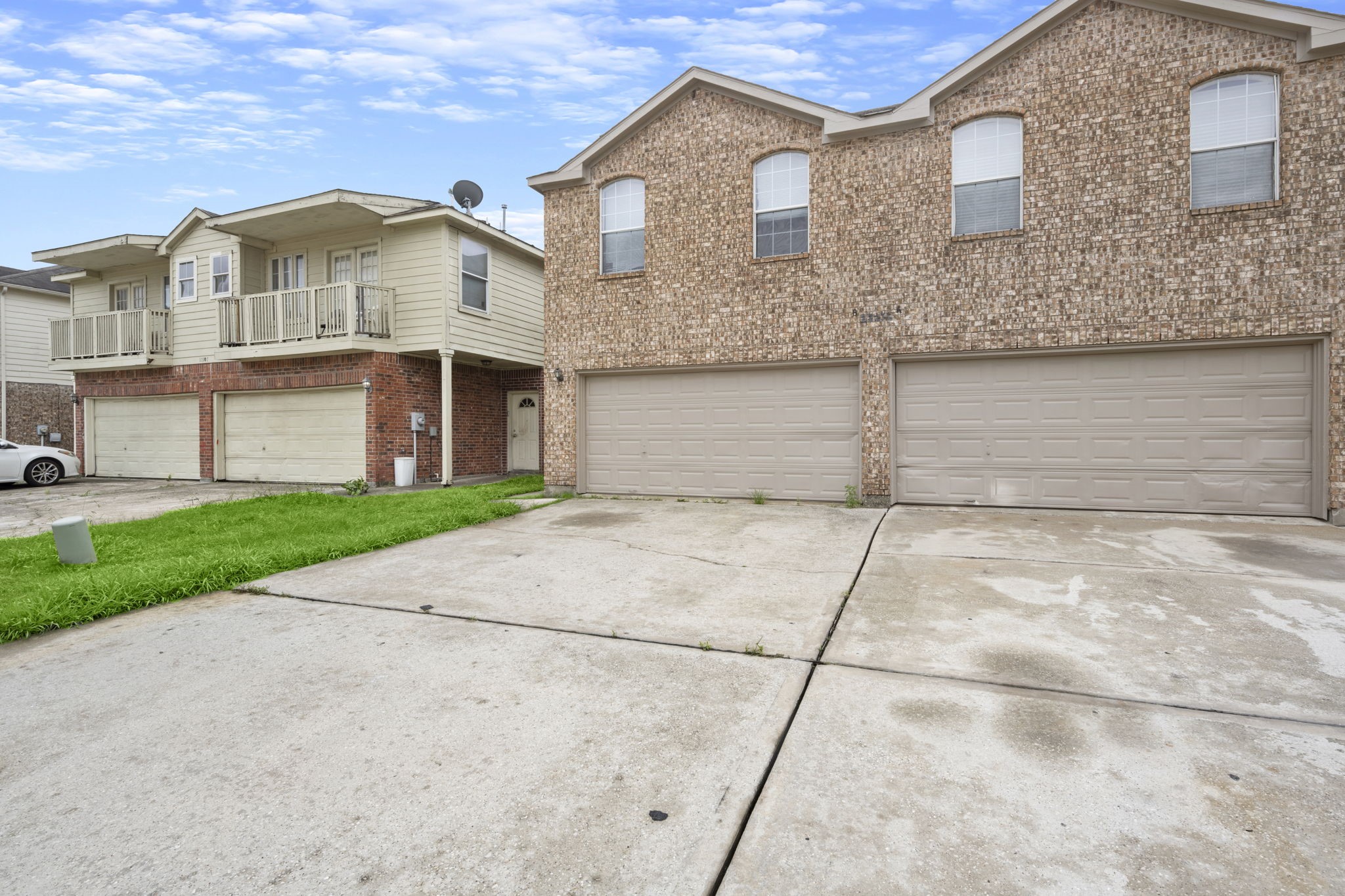 11911 Chetman Drive, Unit B Houston, TX 77065 - Photo 2 of 24