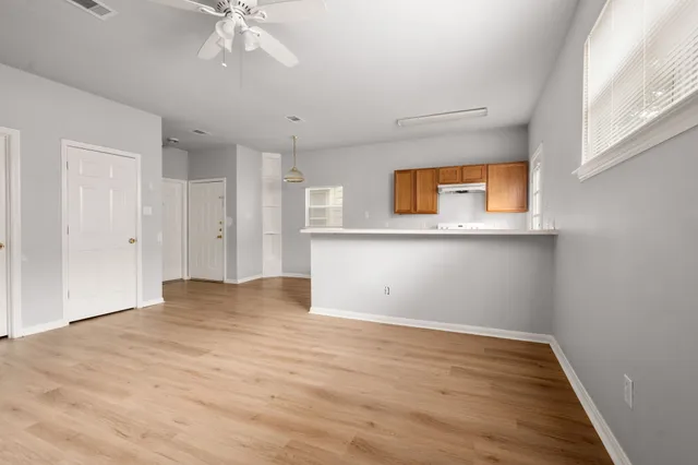 $1,450 | 11911 Chetman Drive, Unit B, Houston, TX 77065