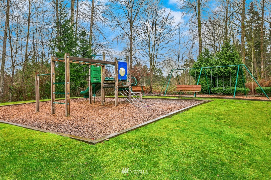 17138 114th Lane Southeast Renton, WA 98055 - Photo 17 of 19 Gallery Image 17