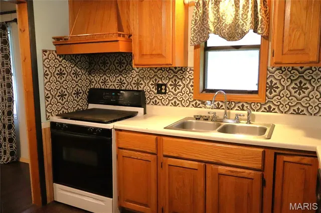 $65,000 | 16638 Delmo Street, Essex, MO 63846