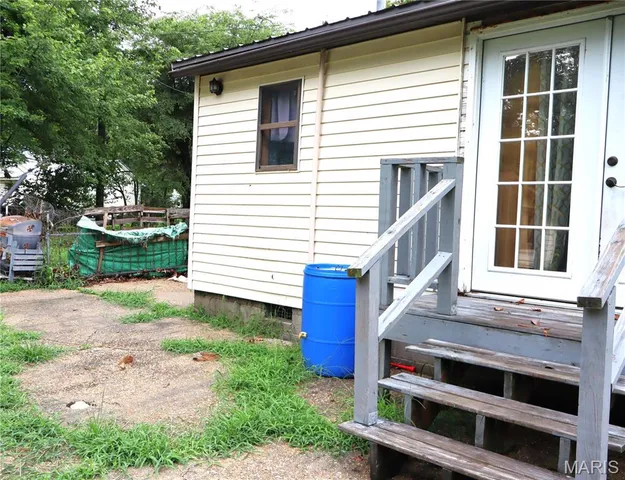 $65,000 | 16638 Delmo Street, Essex, MO 63846