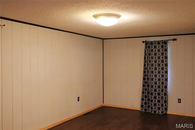 $65,000 | 16638 Delmo Street, Essex, MO 63846