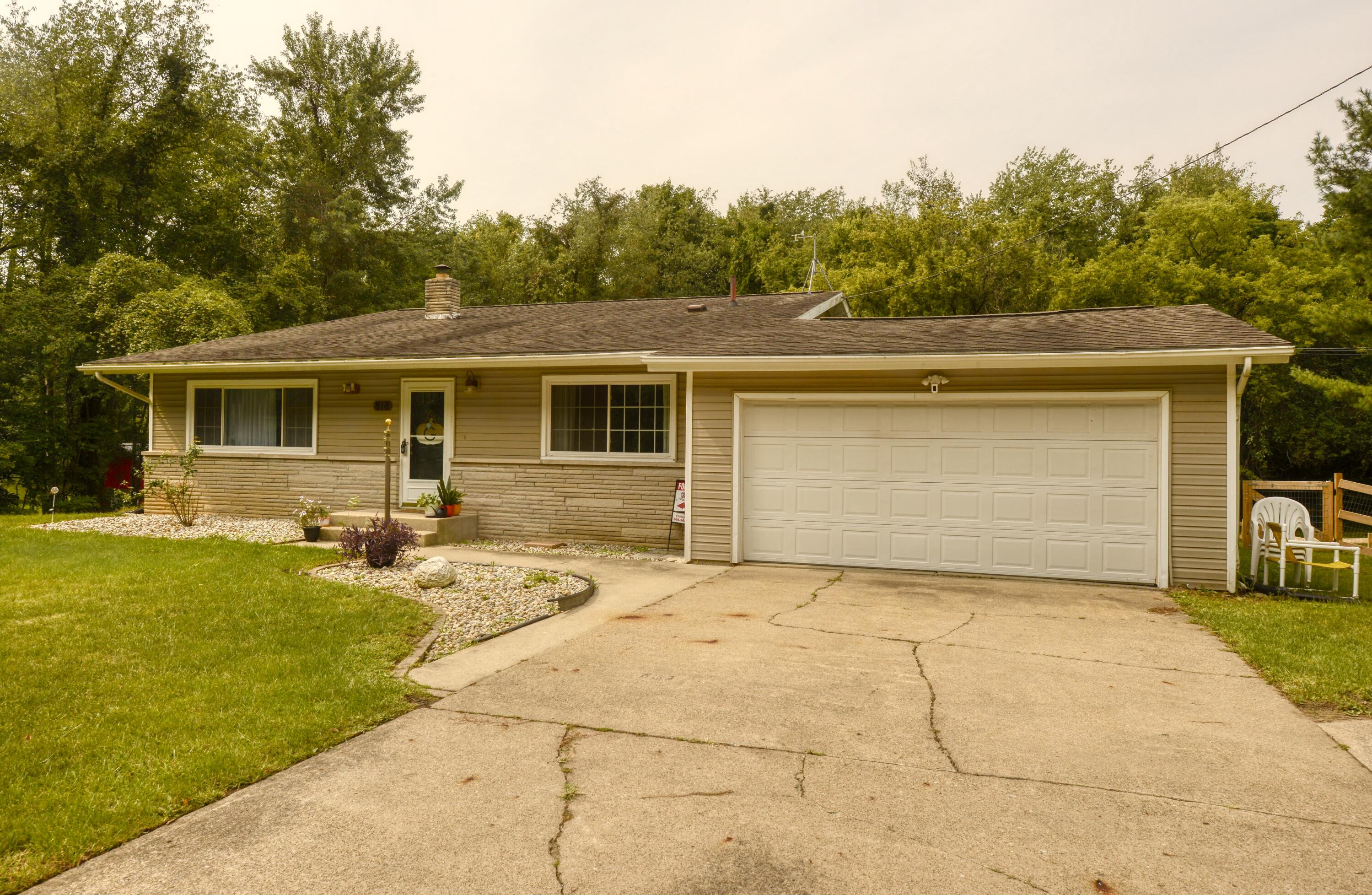 818 North Philip Road Niles, MI 49120 - Photo 20 of 28 1818 Phillip rd
