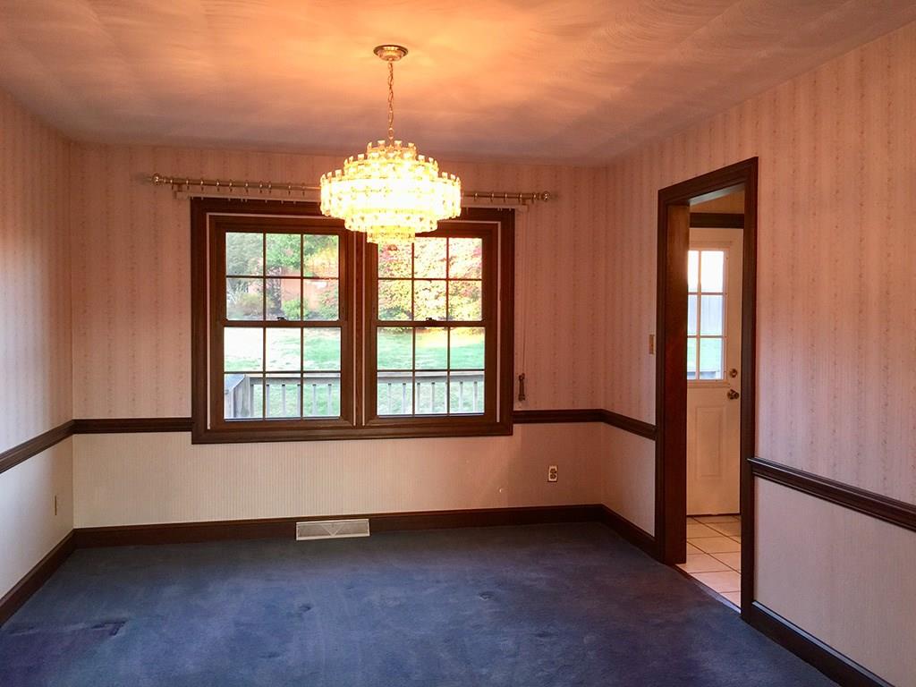 11 Stonegate Road Indiana, PA 15701 - Photo 4 of 20 Dining Room
