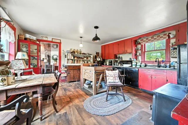 $280,000 | 125 North Pond Road, Rome, ME 04963