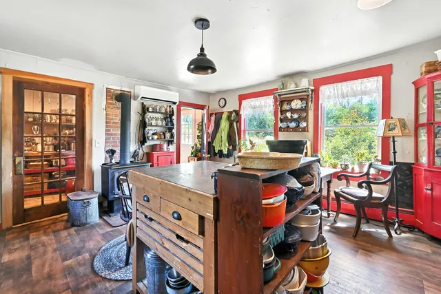 $280,000 | 125 North Pond Road, Rome, ME 04963