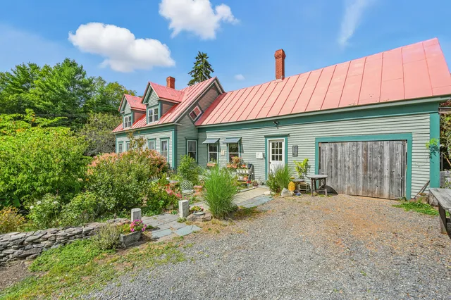 $280,000 | 125 North Pond Road, Rome, ME 04963
