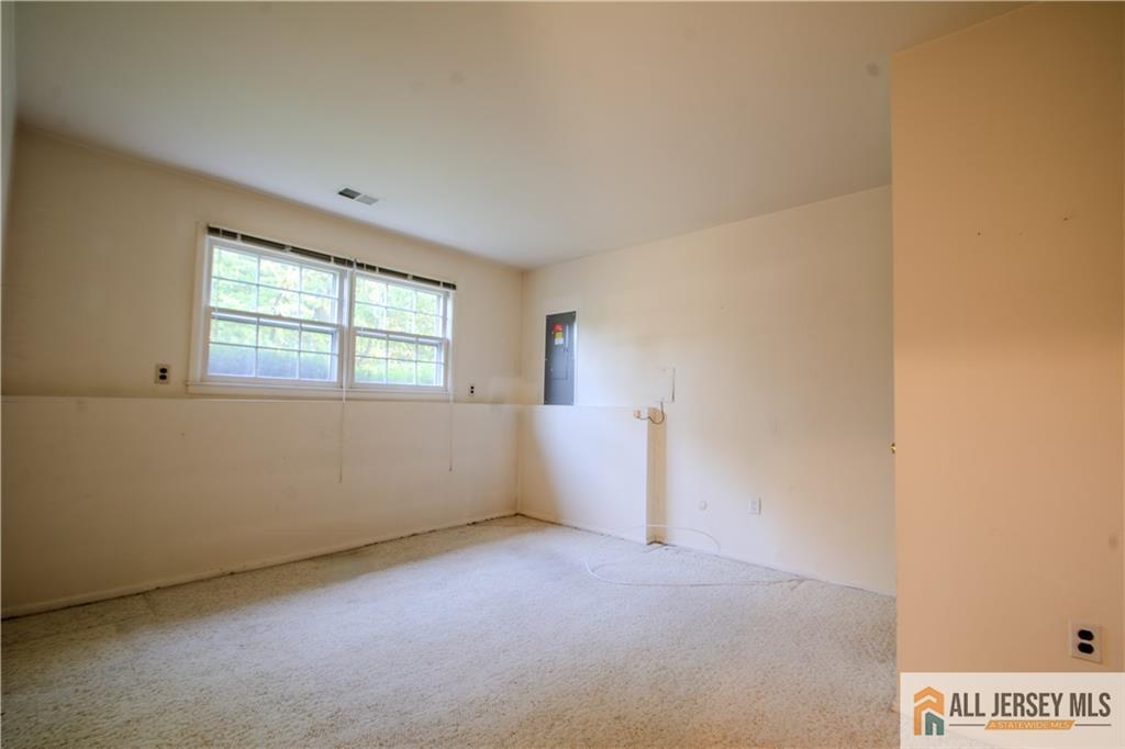 8 Windy Hill Road Metuchen, NJ 08840 - Photo 33 of 51
