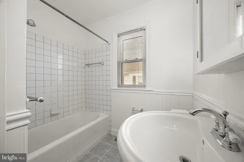 $2,150 | 101 Curtis Avenue, Wilmington, DE 19804