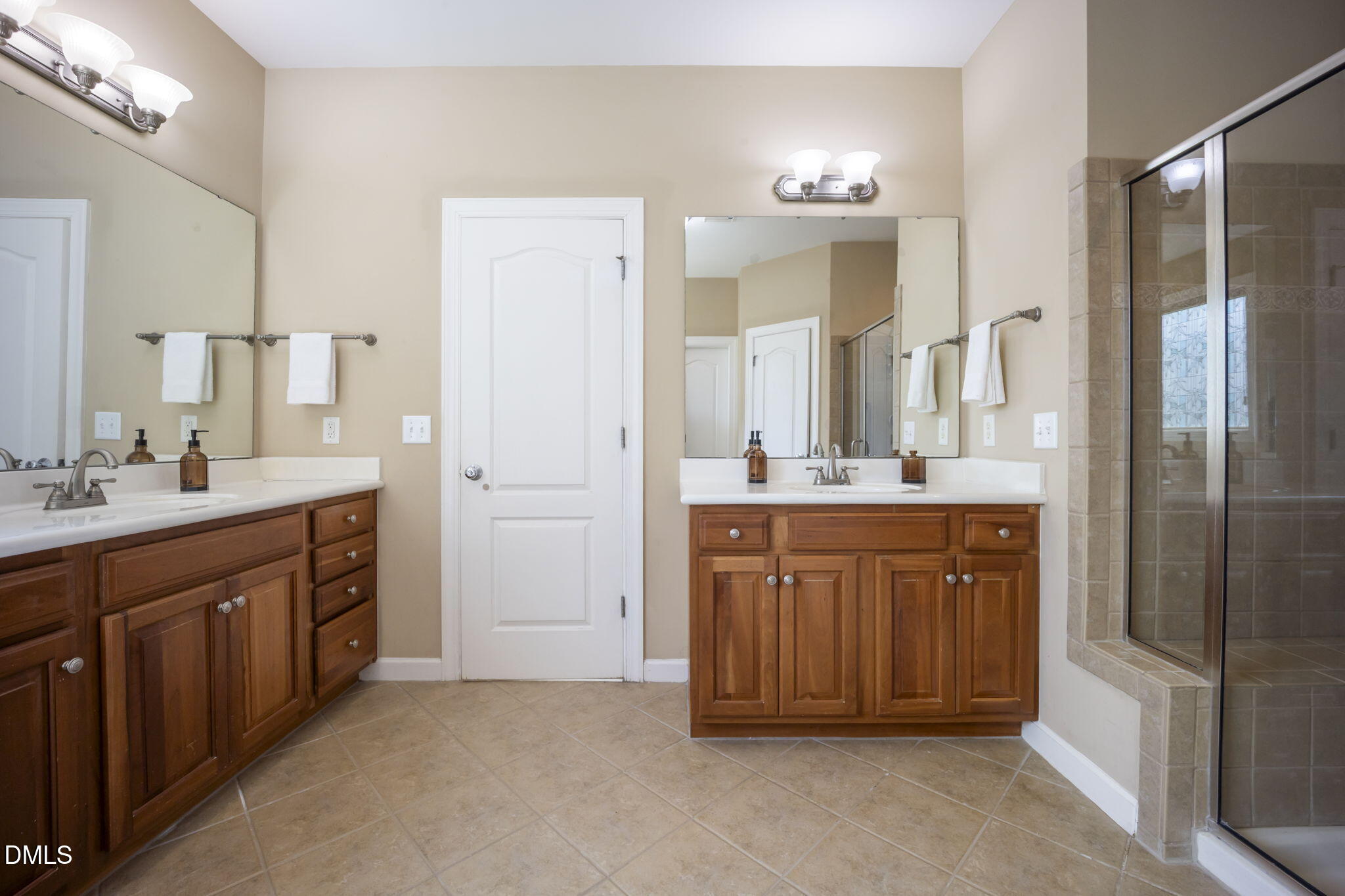5402 Sutteridge Court Durham, NC 27713 - Photo 32 of 61 38-web-or-mls-484A4757