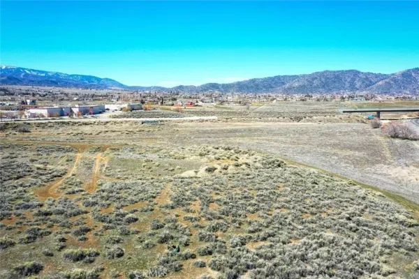 $2,000,000 | 0 Red Fir, Tehachapi, CA 93561