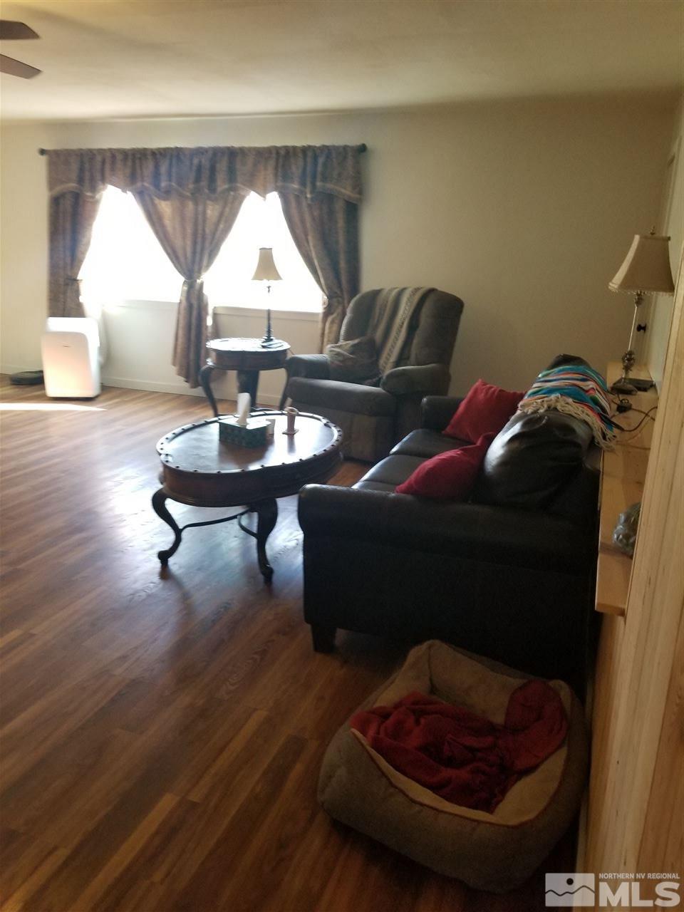 2555 Soda Lake Road Fallon, NV 89406 - Photo 14 of 40 a living room with furniture and a window