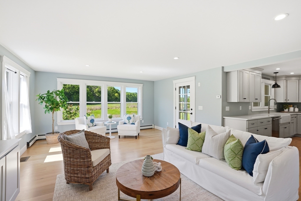 300 Gannett Road Scituate, MA 02066 - Photo 10 of 27