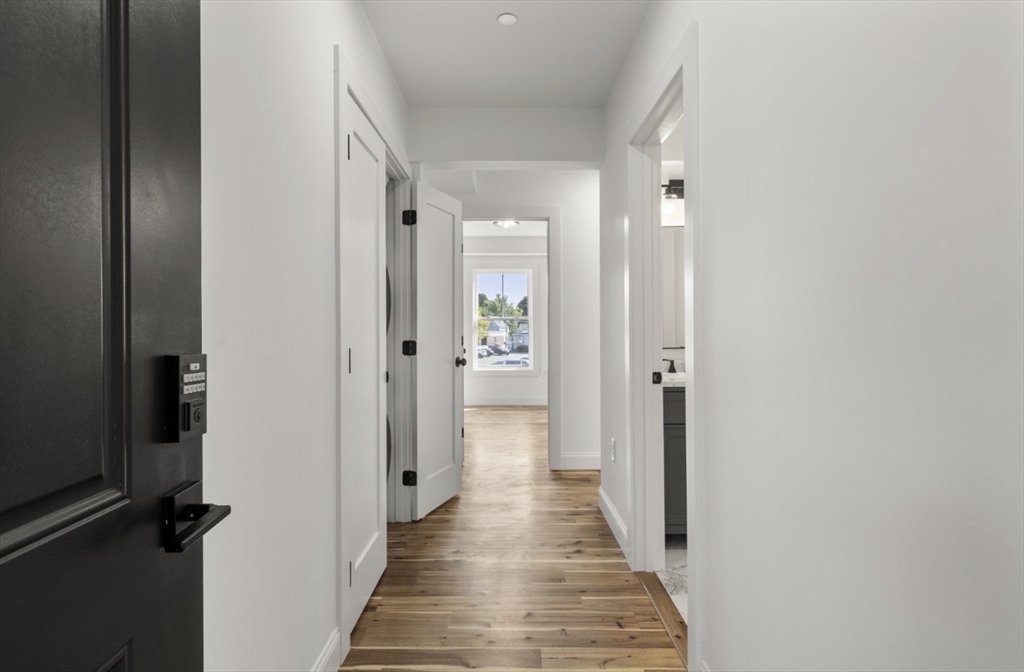 8 Enon Street, Unit 203 Beverly, MA 01915 - Photo 3 of 8