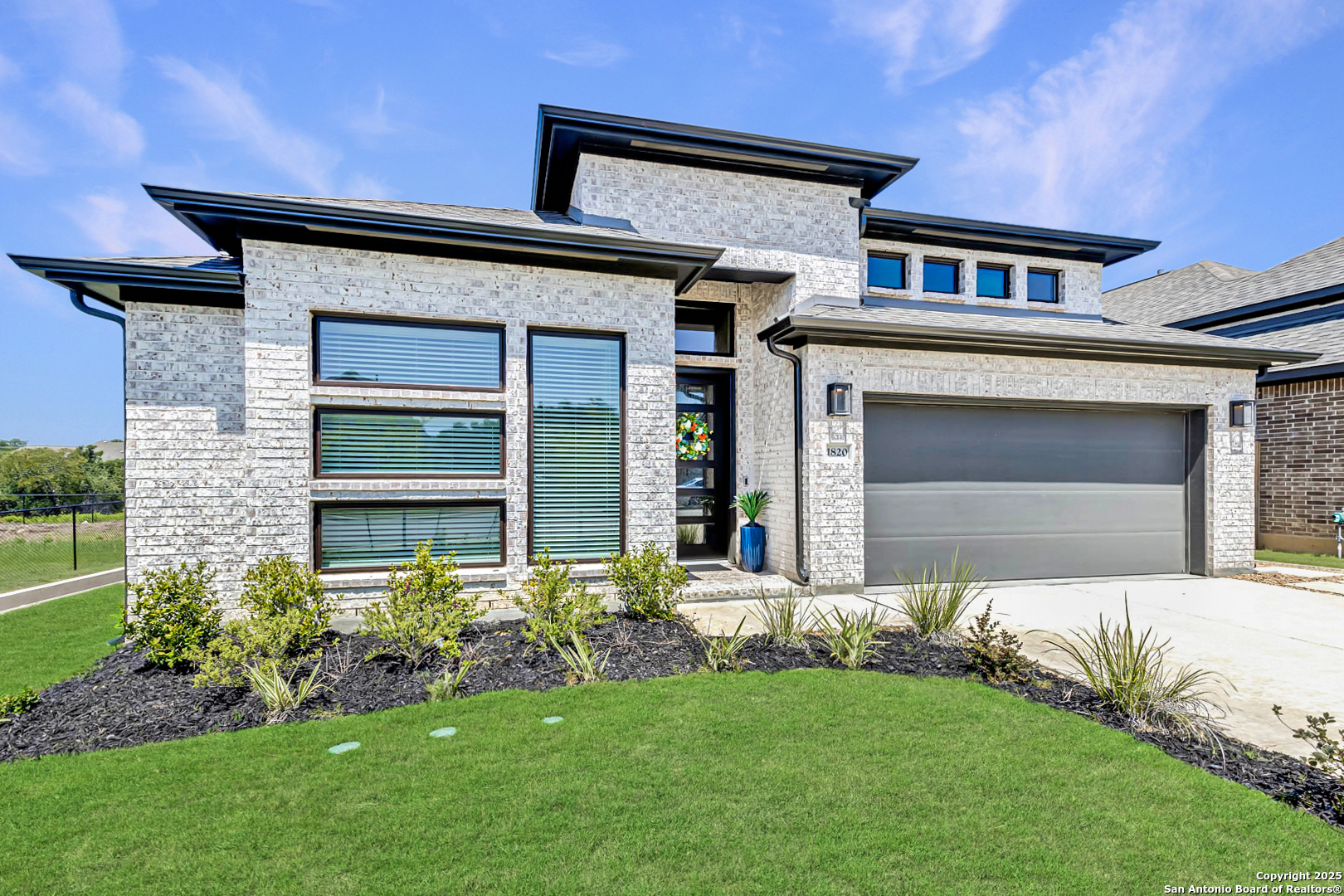 1820 Durham Bulverde, TX 78163 - Photo 2 of 39