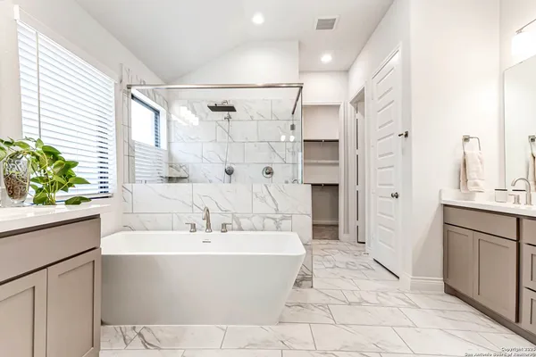 $526,900 | 1820 Durham, Bulverde, TX 78163