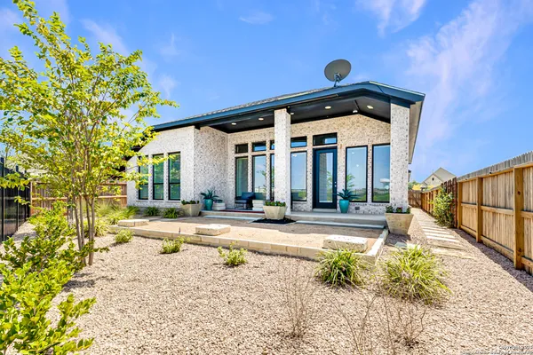 $526,900 | 1820 Durham, Bulverde, TX 78163