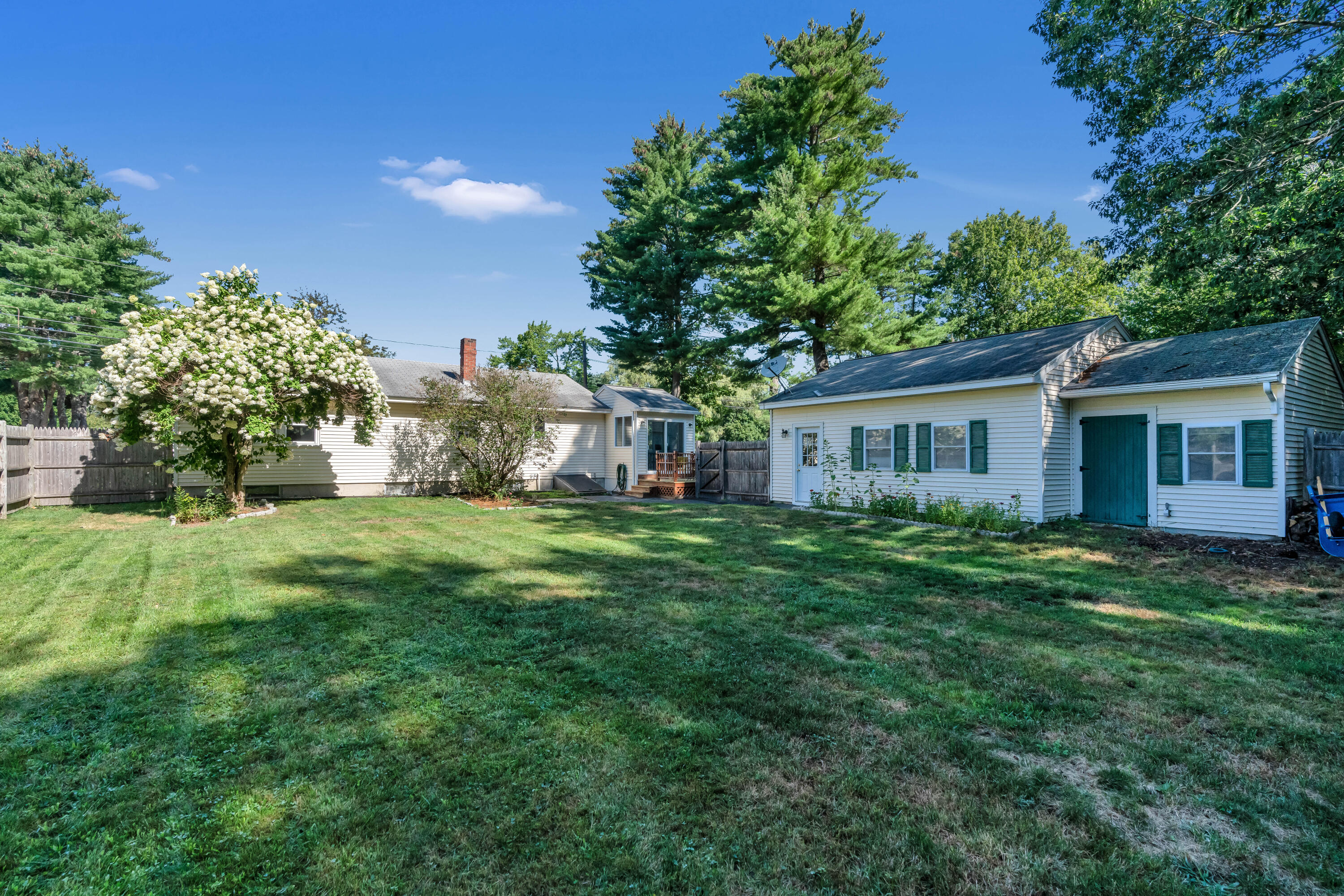 255 Park Road Westbrook, ME 04092 - Photo 7 of 39 _DSC2079