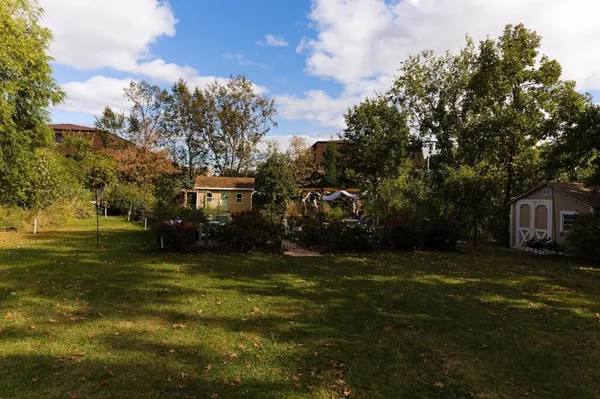 $669,900 | 9761 Elm Terrace, Des Plaines, IL 60016