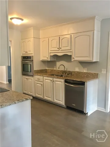 $2,400 | 112 Steerforth Road, Savannah, GA 31410