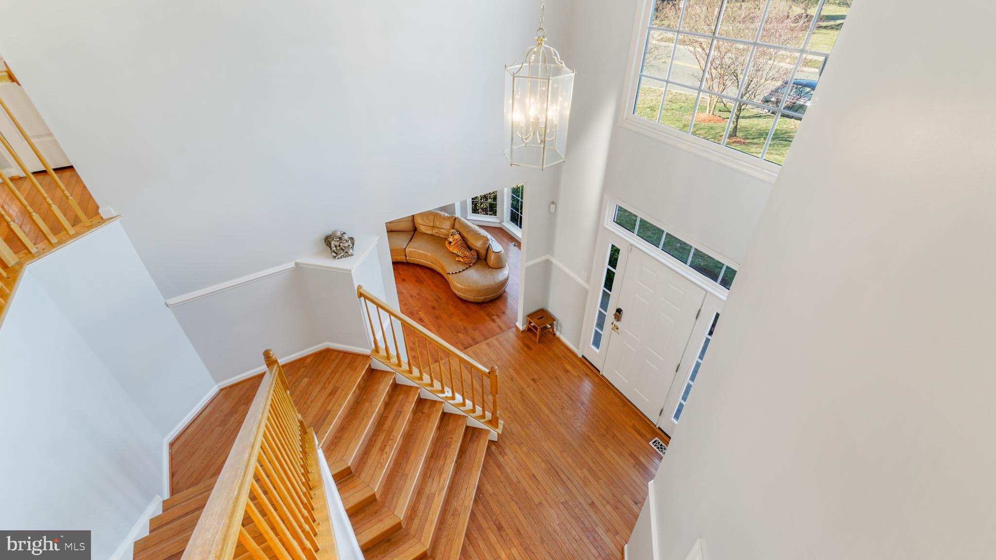 9626 Stuart Lane Clinton, MD 20735 - Photo 5 of 29 double entry foyer ..hardwood stairs